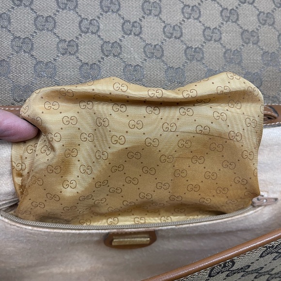 ✅GUCCI ✅ Authentic GG Canvas Crossbody Bag #8 - Picture 15 of 17